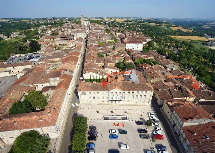 Des Remparts A Сasa de vacaciones Lectoure
