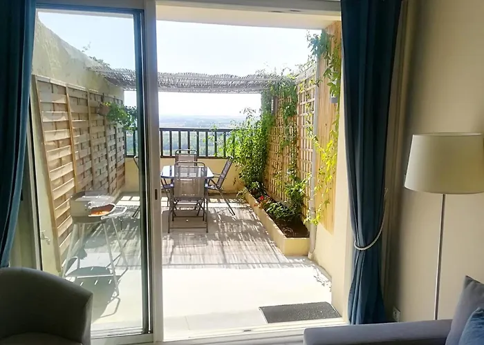 Des Remparts A 度假居 雷克图尔